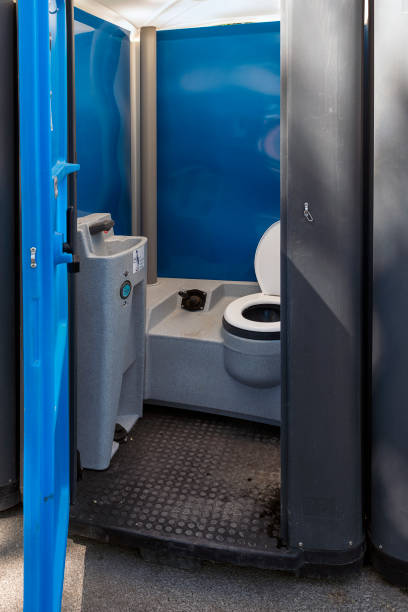 Portable Toilet Options We Offer in Kenwood, OH